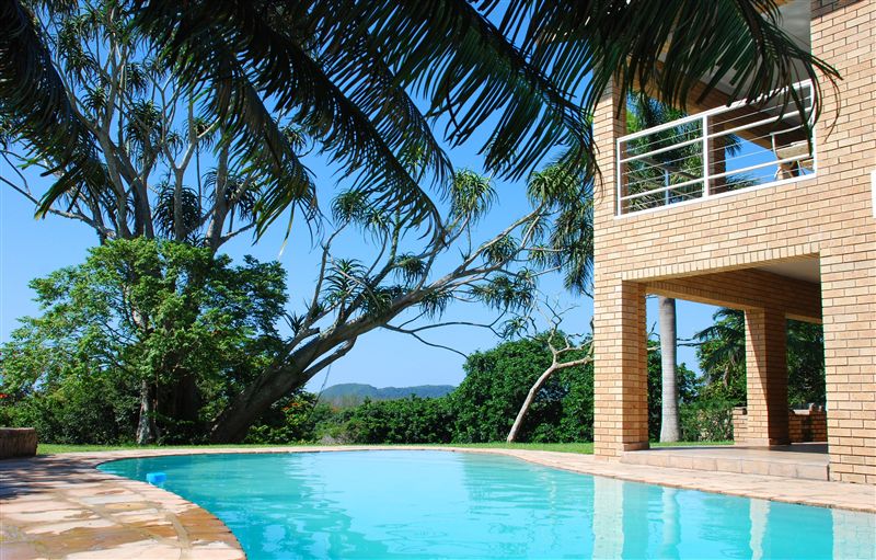 Self Catering in St Lucia KZN Ingwenya Lodge